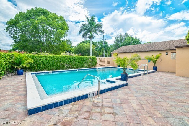 Building Photo - 4300 Belair Ln