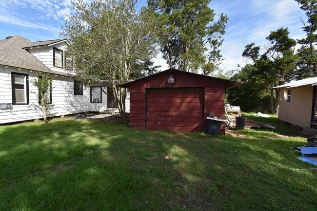 Building Photo - 8421 Altimore Rd
