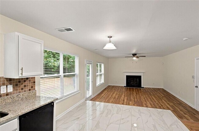 Building Photo - 5073 Laythan Jace Ct SW