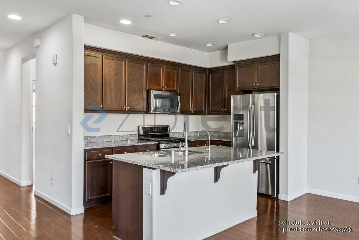 Building Photo - 5650 Campbell Ln