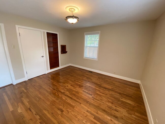 Building Photo - Beautifully Remodeled Brick Home