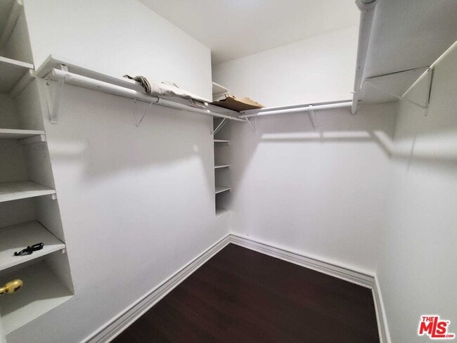 Building Photo - 19150 Topham St