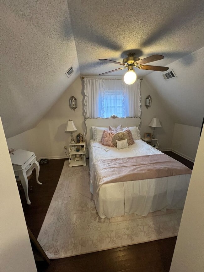 Building Photo - Hwy 334