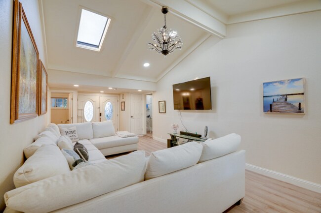 Building Photo - 119 San Jose St