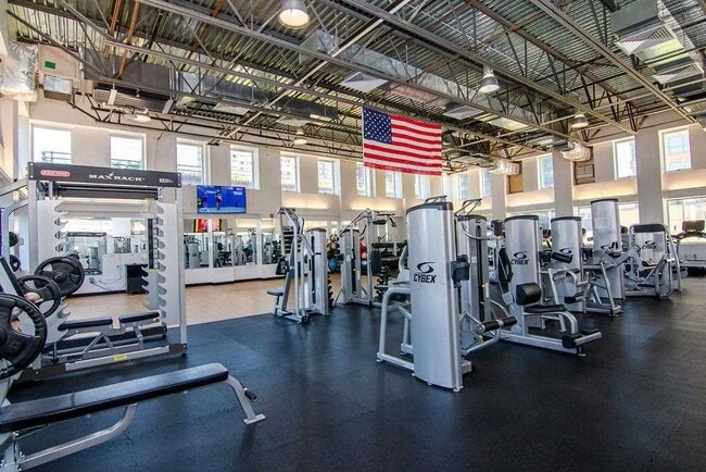 Building Photo - 88 Morgan St