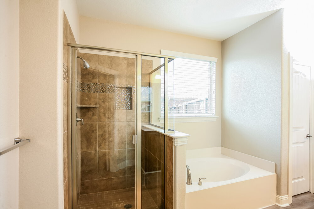 Building Photo - 2405 Comal Ct