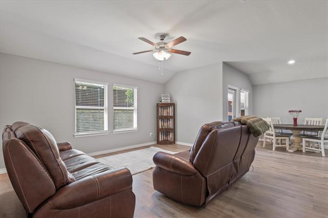 Building Photo - 7313 Mayplace Dr