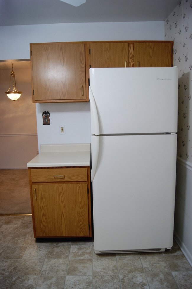 Building Photo - Charming 2 Bedroom/2 Bathroom Apartment in Perry Hall, MD!