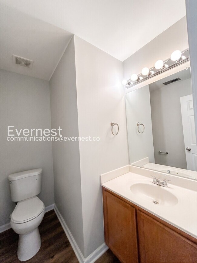 Building Photo - 10339 Gold Pan Rd