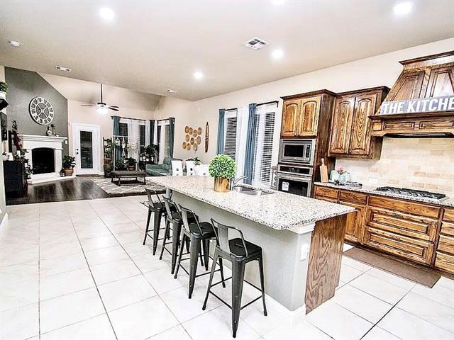 Building Photo - 10617 Fort Davis Pl