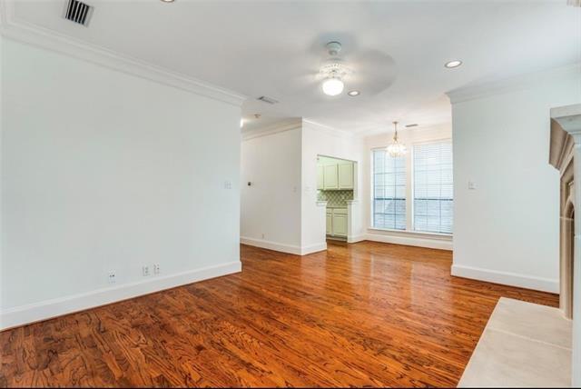 Building Photo - 3537 Normandy Ave