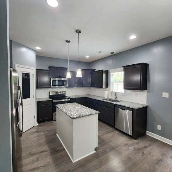 Building Photo - 2867 Chicken Foot Rd