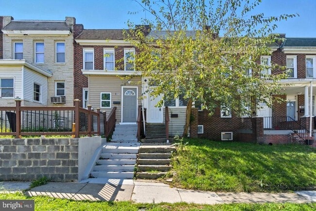 Building Photo - 809 Pontiac Ave