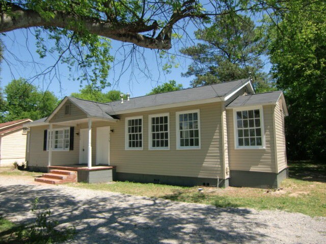 Building Photo - 1914 1/2 Kratha Drive