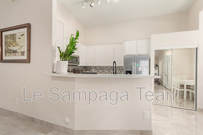 Building Photo - 1448 N Saddle St