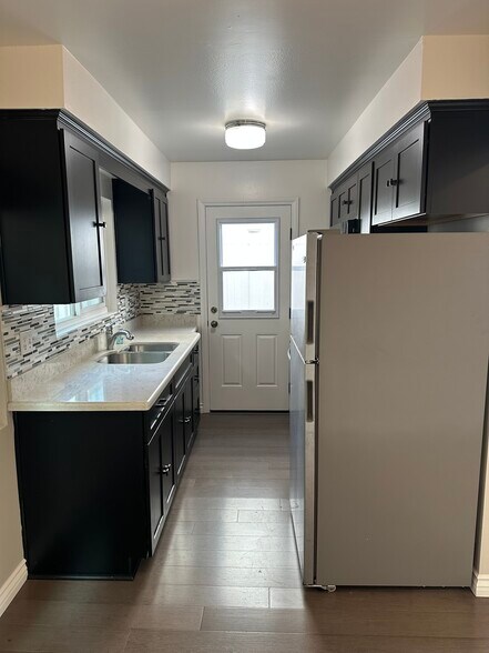 Building Photo - 1017 Morningside Dr