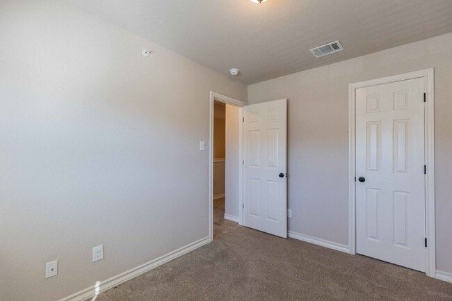 Building Photo - 7314 Colina Way #3