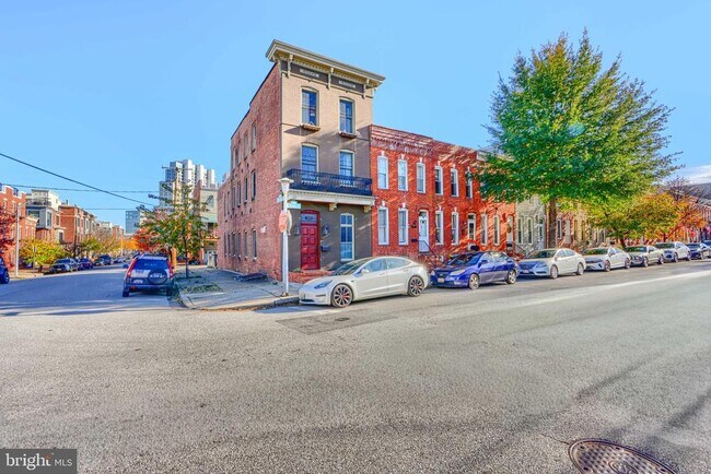 Primary Photo - 1301 Hull St