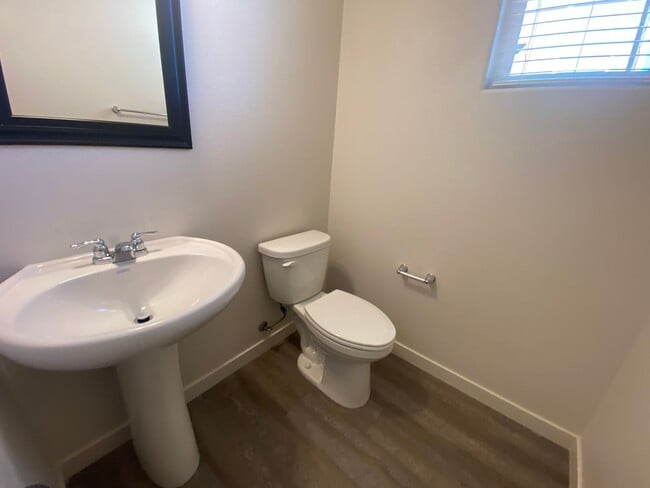 Building Photo - Newer Construction! 3 bedroom 2.5 Bathroom Home in a Gated Community