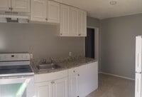 Building Photo - Upstairs Studio Apartment