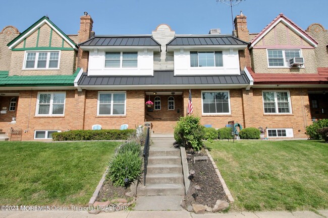 Primary Photo - 131 Terrace Rd
