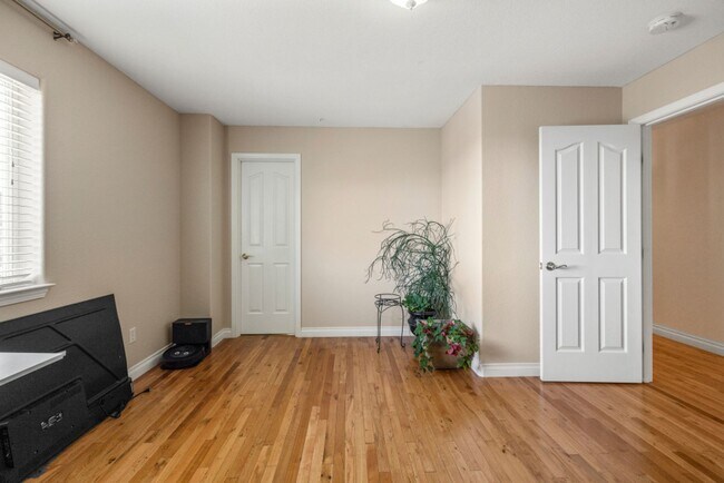 Building Photo - 1781 Quail Ridge Dr