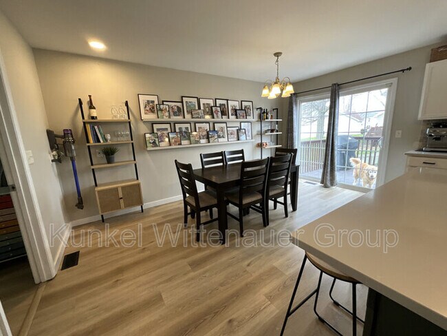 Building Photo - 2833 Smokehouse Way