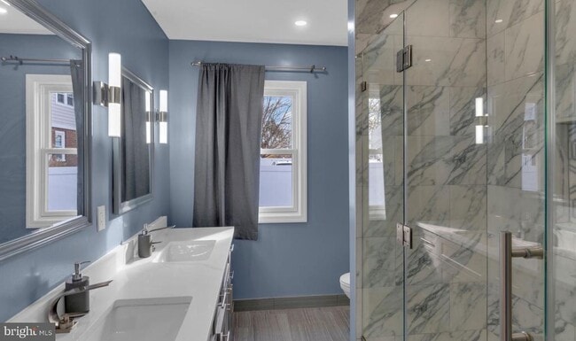 Building Photo - 211 E Ward St