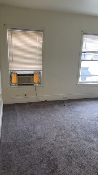 Building Photo - 524 Norris St