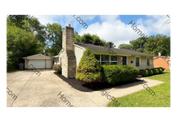 Building Photo - GORGEOUS EAST SIDE 3 BR/1.5 BA STONE RANCH AVAILABLE NOW!
