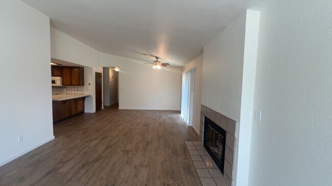 Building Photo - 2860 St Phillip Dr