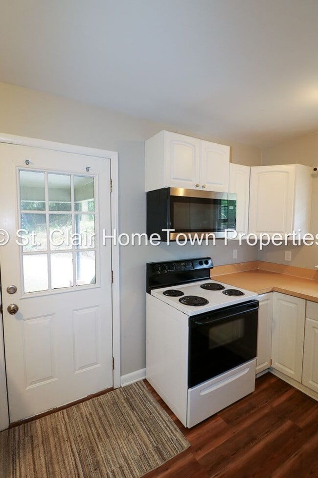 Building Photo - Pell City Rental