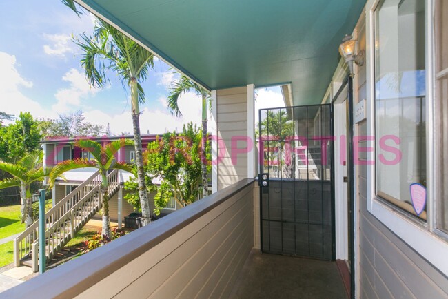 Building Photo - a 2bdrm/1bath townhome w/2prkg at Mililani...