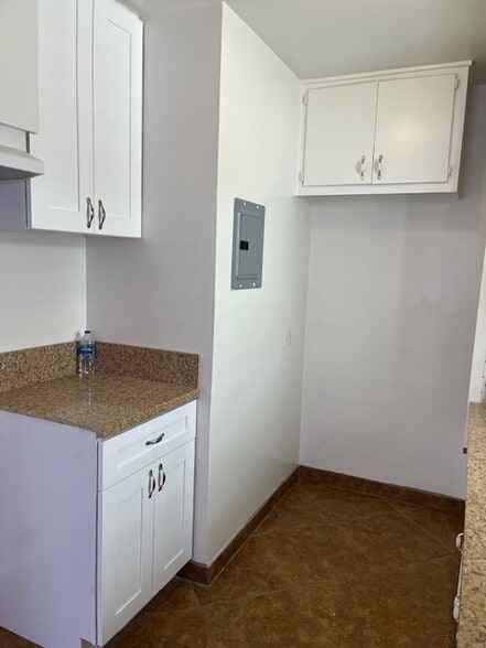 Building Photo - 9829 San Gabriel Ave