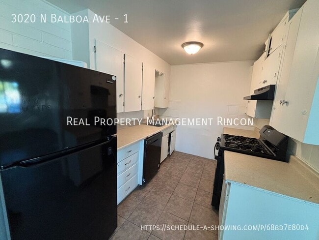 Building Photo - 3020 N Balboa Ave