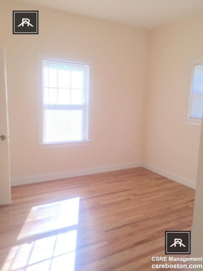 Building Photo - 4 bedroom in Brighton MA 02135