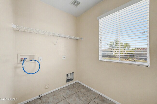 Building Photo - 8932 W Hammond Ln