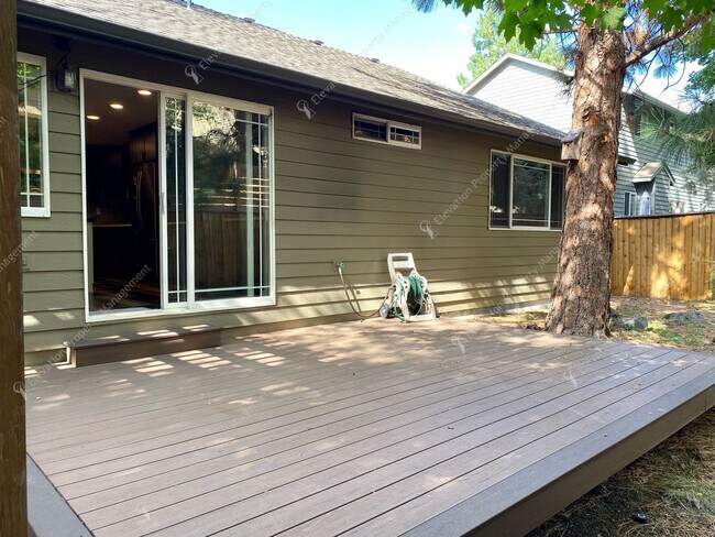 Building Photo - Updated Gem Near the River Trail – Minutes...