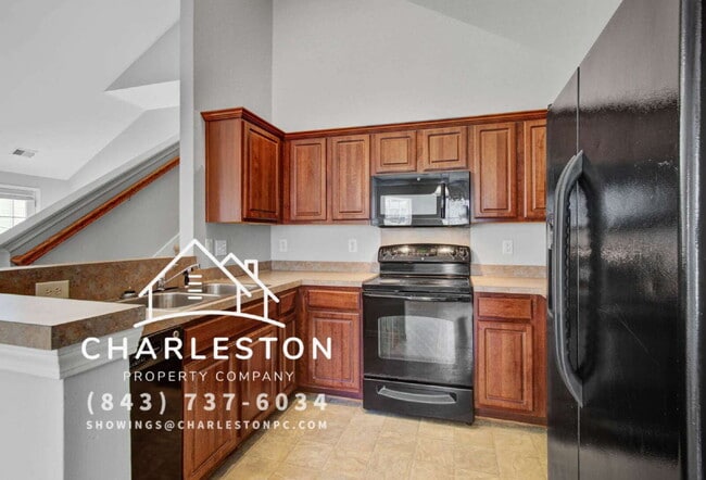 Building Photo - 306 Huntington Ct