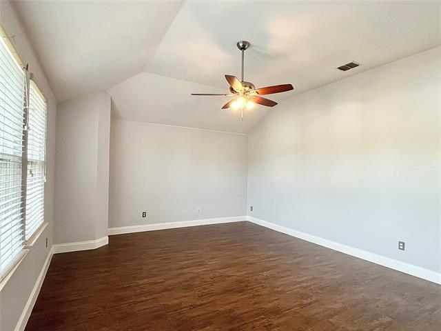 Building Photo - 3913 Plymouth Dr