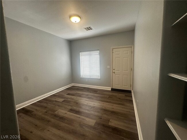 Building Photo - 8623 Golden Canyon Rd