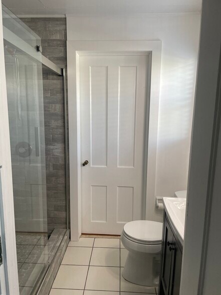 Building Photo - 80 Salina Ave