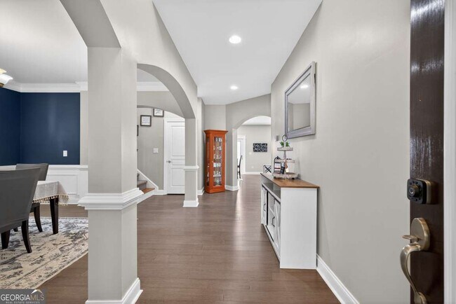 Building Photo - 7819 Brass Lantern Dr