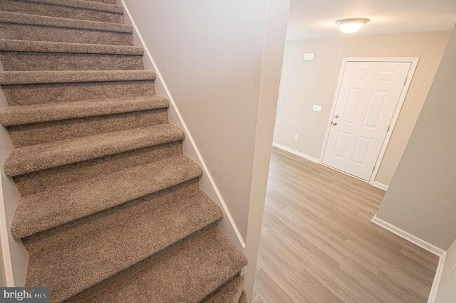 Building Photo - 241 Morgans Ct