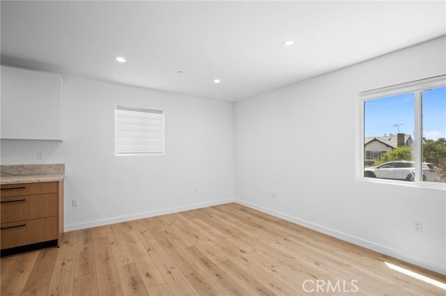 Building Photo - 17805 Ludlow St