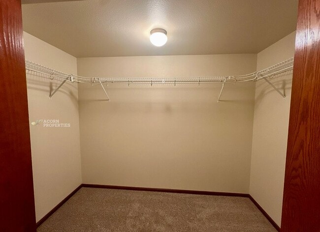 Building Photo - 1668 Stremler Dr