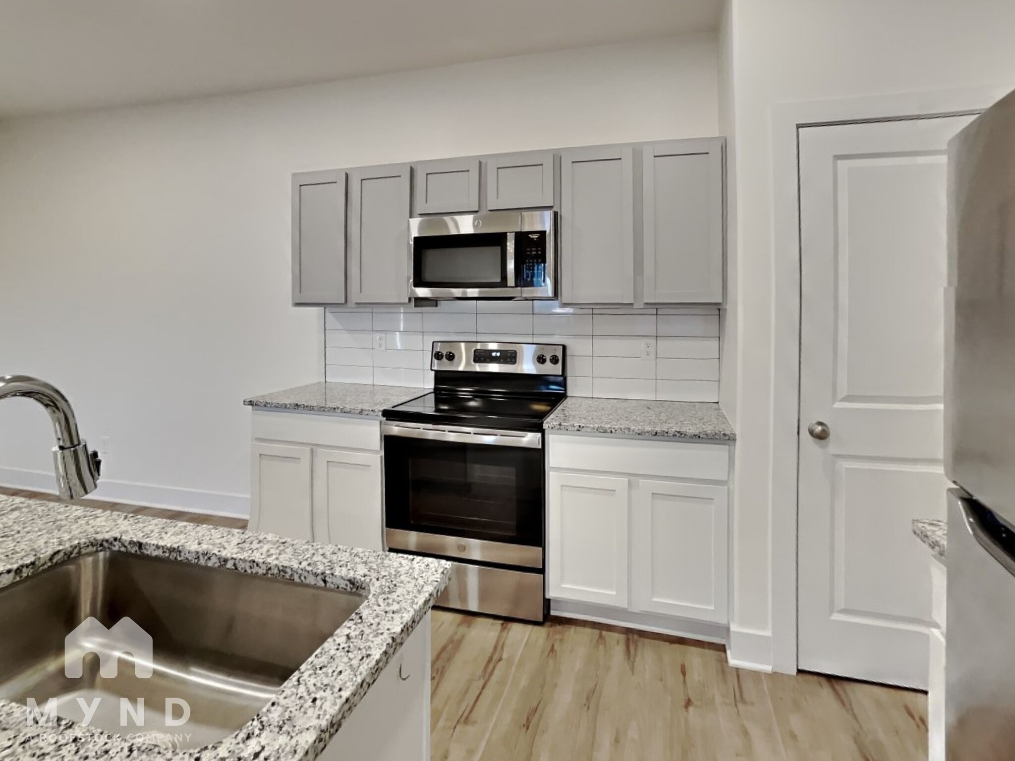 Building Photo - 5812 E Bristol Cir