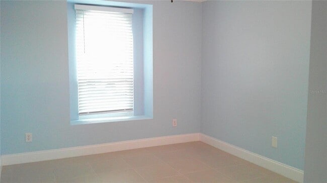 Building Photo - 8512 Canterbury Lake Blvd