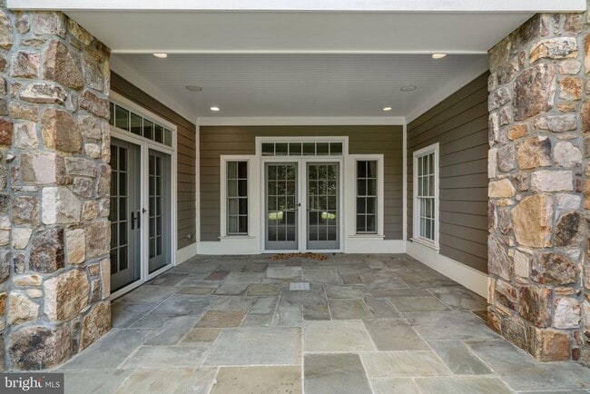 Building Photo - 11230 Kinsale Ct