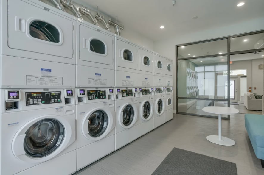 Building Photo - 1430 NW Pettygrove St